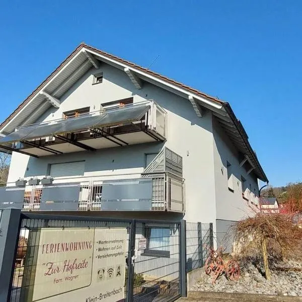 Große tolle 4 Zimmer Ferienwohnung im Herzen des Odenwaldes，位于Mörlenbach的酒店