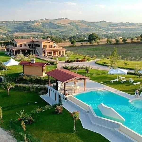 Moresco Agriturismo，位于Ponzano di Fermo的酒店