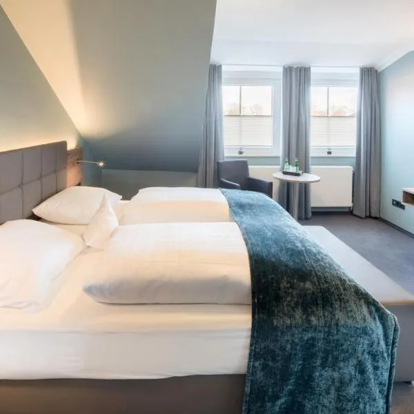 Hotel zur Post - Economy Rooms，位于皮得斯费尔德的酒店