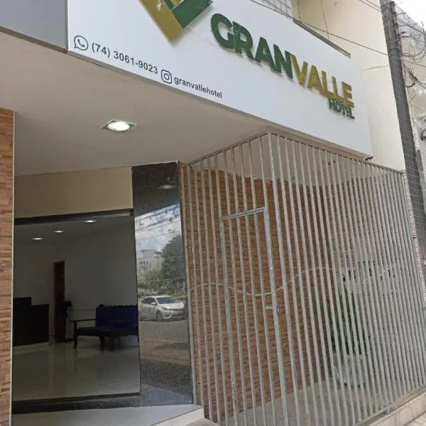 Granvalle Hotel Juazeiro，位于茹阿泽鲁的酒店