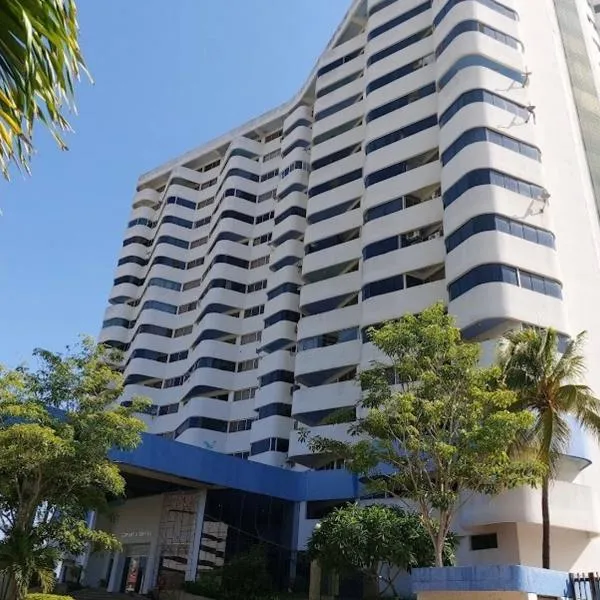 *Tulli Apartmentos Margarita Island*，位于波拉马尔的酒店