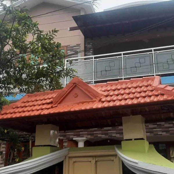 Texas guest house 4 bed Rooms，位于Chalai的酒店