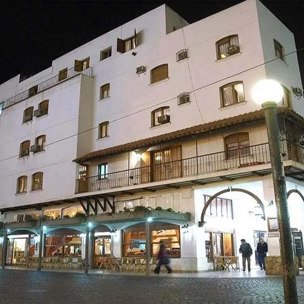 Hotel Regidor，位于萨尔塔的酒店