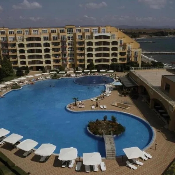 Midia Grand Resort, Aheloy，位于阿赫洛伊的酒店