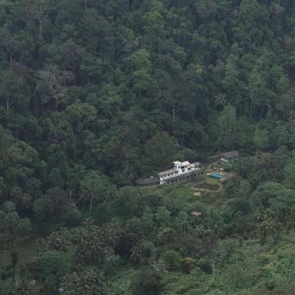 Explore Sinharaja Rain Forest Tour Camp，位于Rakwana的酒店