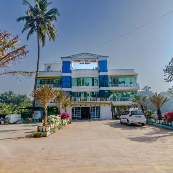 White House Beach Resort, Nagaon，位于纳加奥恩的酒店