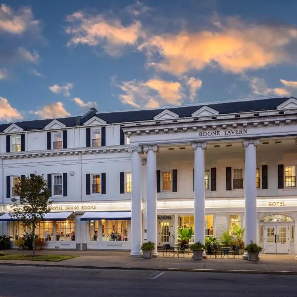布恩历史酒馆酒店，位于Mount Vernon的酒店