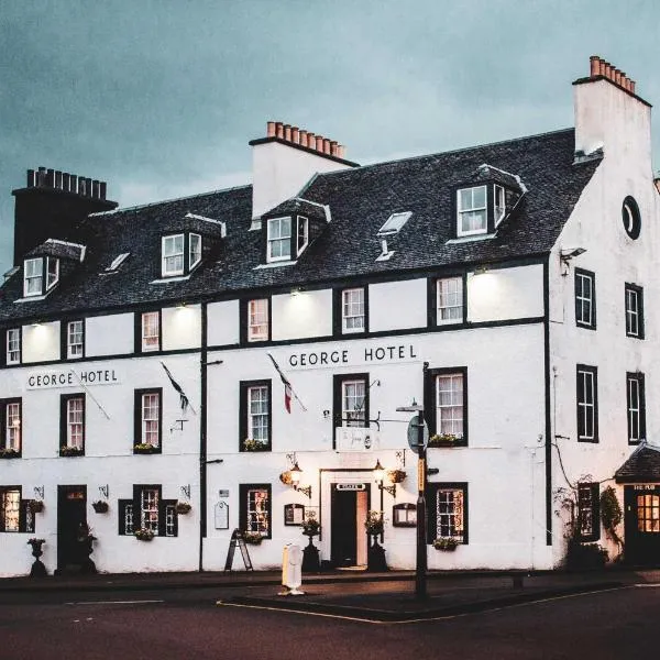 The George Hotel,位于因弗雷里的酒店