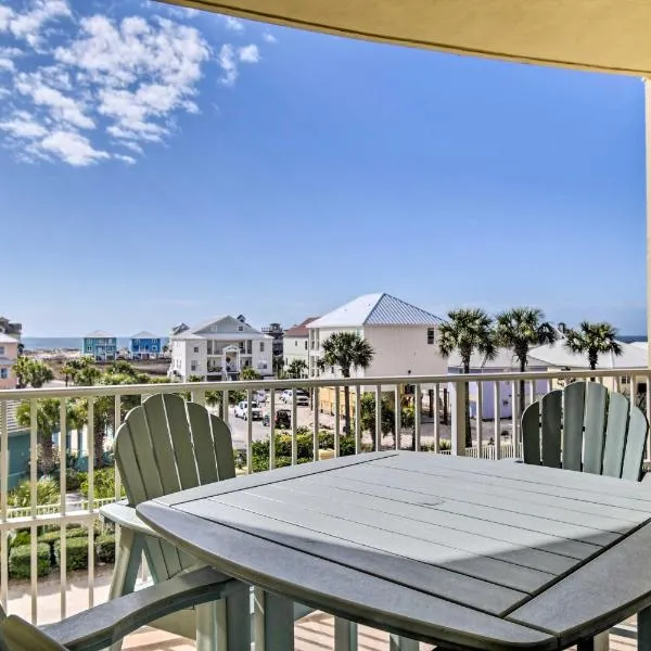 Gulf Shores Condo with Pool View Walk to Beach!，位于格尔夫海岸的酒店
