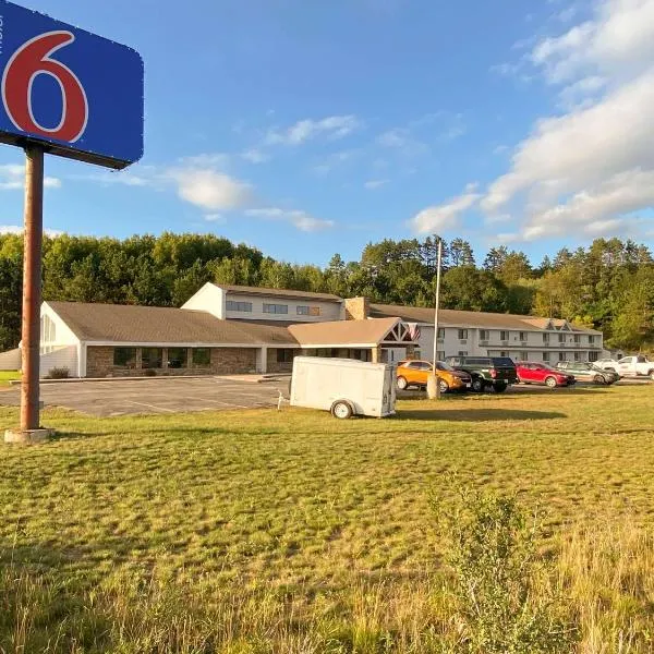Motel 6 Norway MI，位于Pembine的酒店