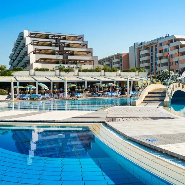 Savoy Beach Hotel & Thermal Spa，位于比比翁的酒店