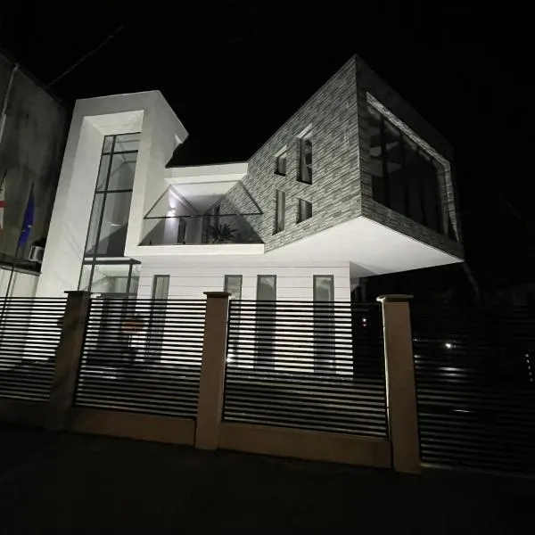 GH Prague Butik Hotel，位于祖格迪迪的酒店
