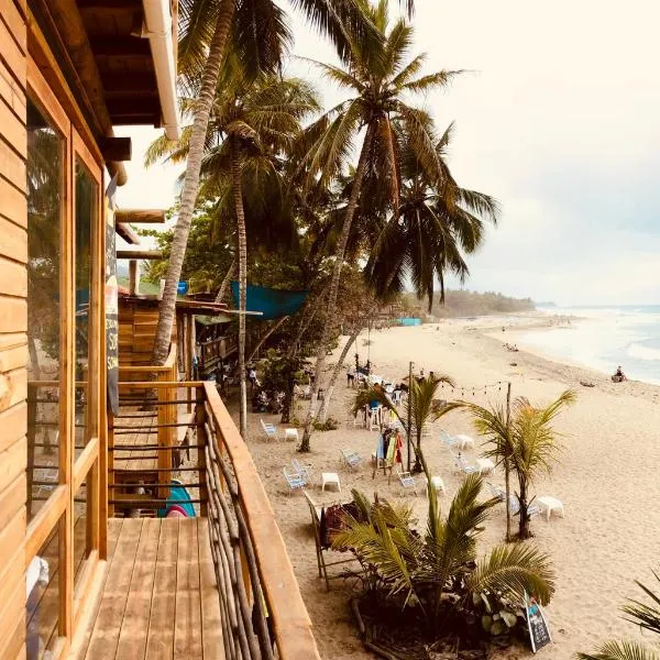 Mendihuaca Surf Camp，位于Guachaca的酒店