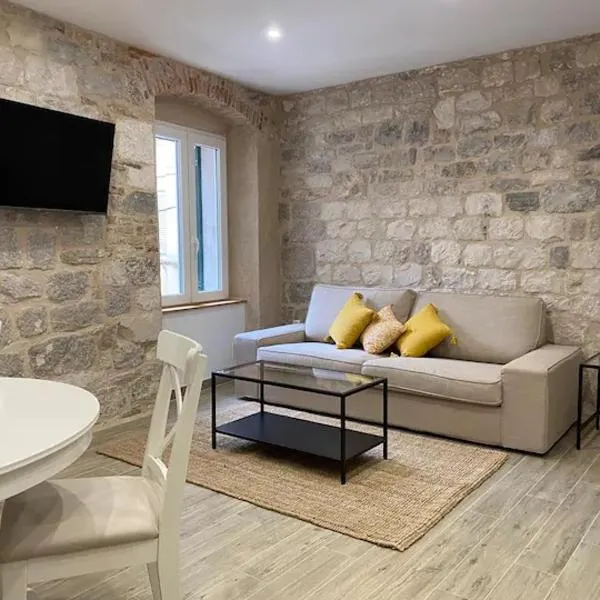 Cloe Apartment，位于斯普利特的酒店