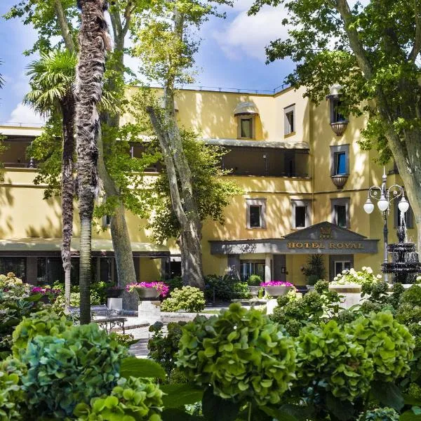 皇家酒店，位于Montalfina的酒店