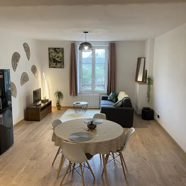 Appartement confortable proche des commodités，位于Moncel-lès-Lunéville的酒店