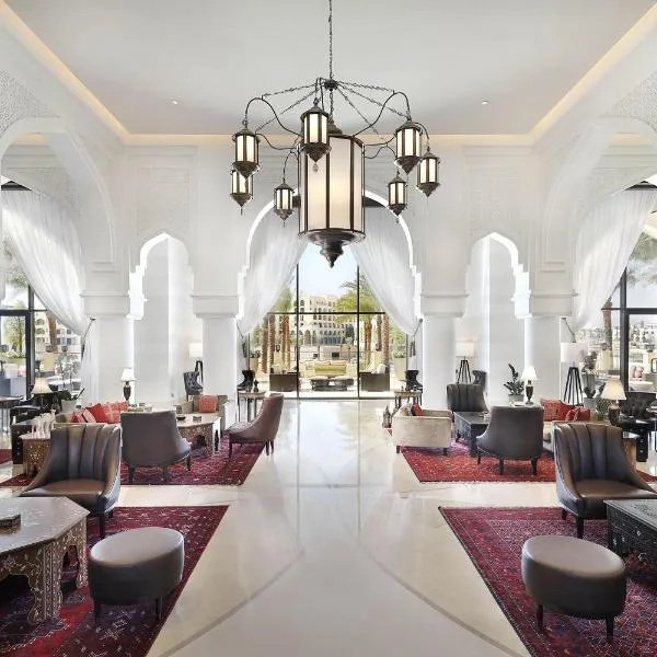 Al Manara, a Luxury Collection Hotel, Aqaba，位于Al Burj的酒店