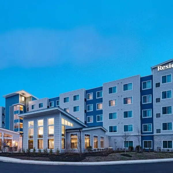 Residence Inn New Brunswick Tower Center Blvd.，位于东不伦瑞克的酒店