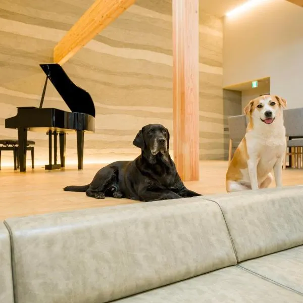 Rakuten STAY VILLA Kamogawa Building A with Pool and Terrace and sauna Capacity of 12 persons Pets allowed，位于鸭川市的酒店