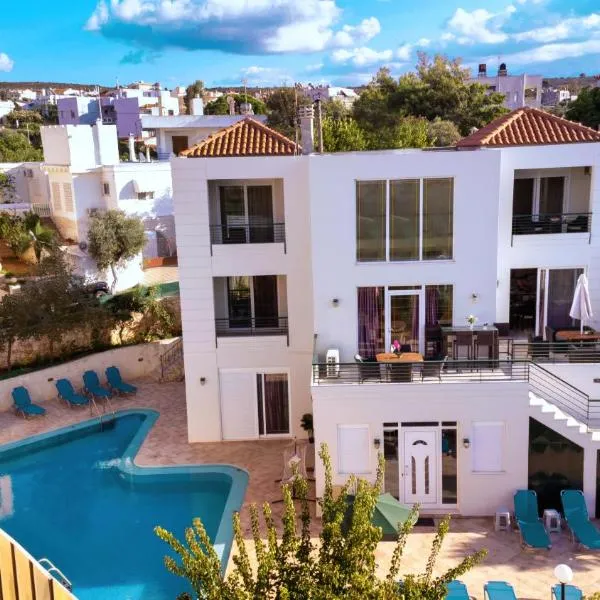 Wonderful Villa in Chania with Private Pool, Panoramic Sea Views & Spacious Interiors，位于Agios Onoufrios的酒店