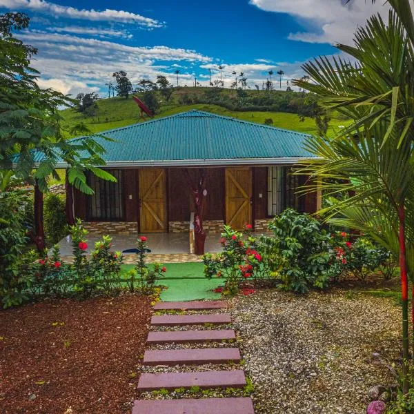 Rio Celeste Springs Blue Lodge，位于比加瓜的酒店