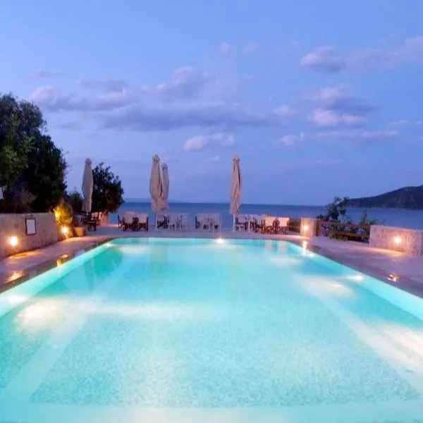 Smyros Resort，位于普利斯拉的酒店
