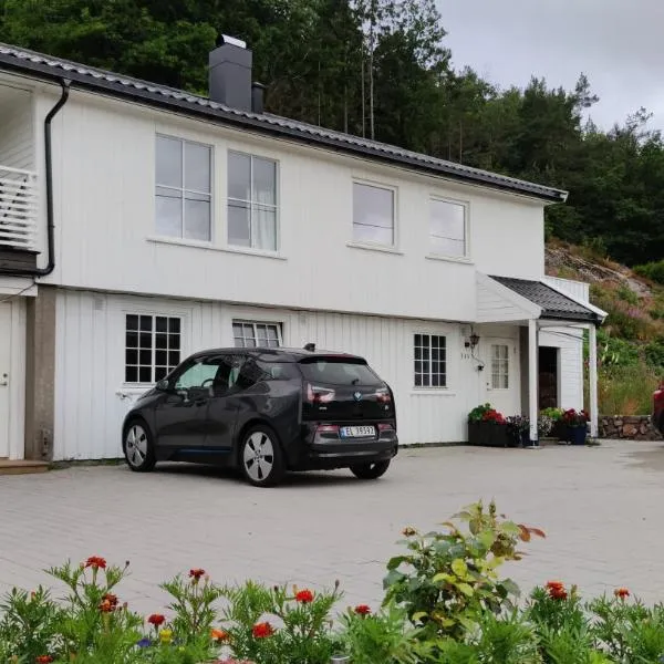 Gjestehus i Tveit，位于Oggevatn的酒店