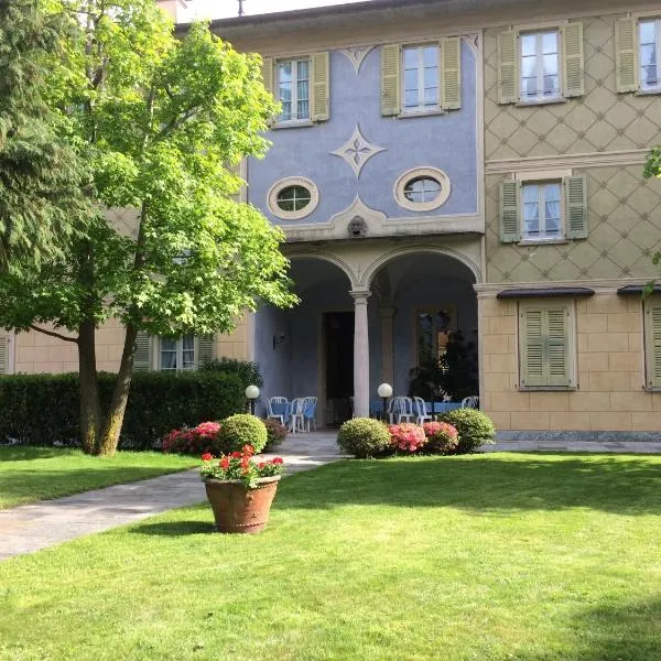 伊尔波迪克酒店，位于Pino Lago Maggiore的酒店