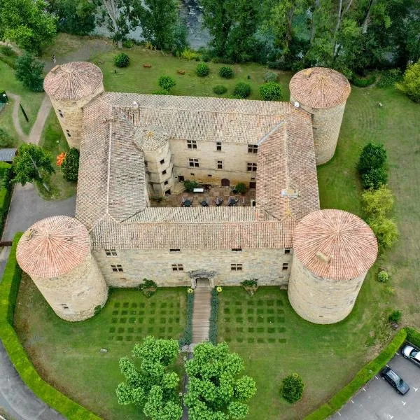 耶瑟公爵城堡酒店，位于Camps-sur-lʼAgly的酒店