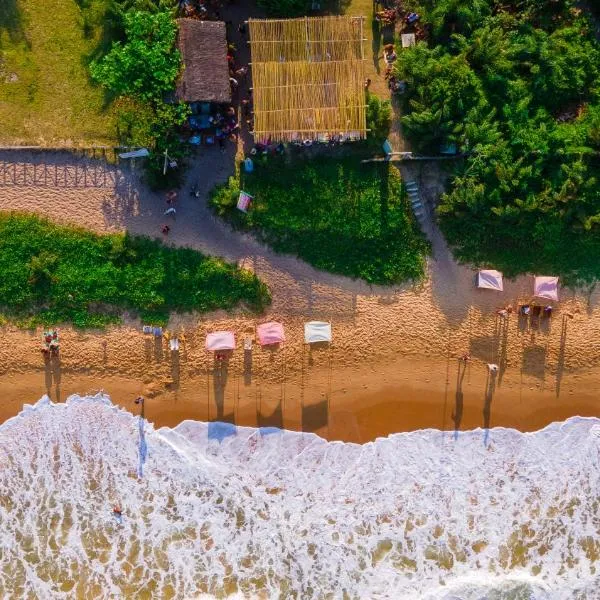 Pousada Casa Marae - beira mar，位于卡拉伊瓦的酒店