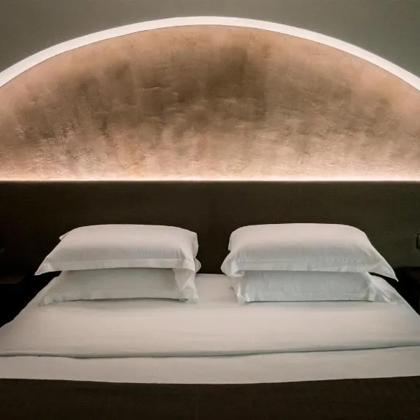 ARCADIAN suite&rooms，位于都灵的酒店