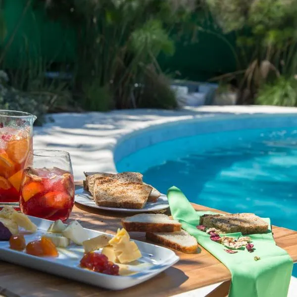 阿瓜拉酒店及Spa，位于洛博斯的酒店