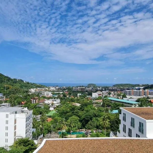 Kata Ocean View Condominium, Seaview & Luxury K12，位于Ban Kata的酒店