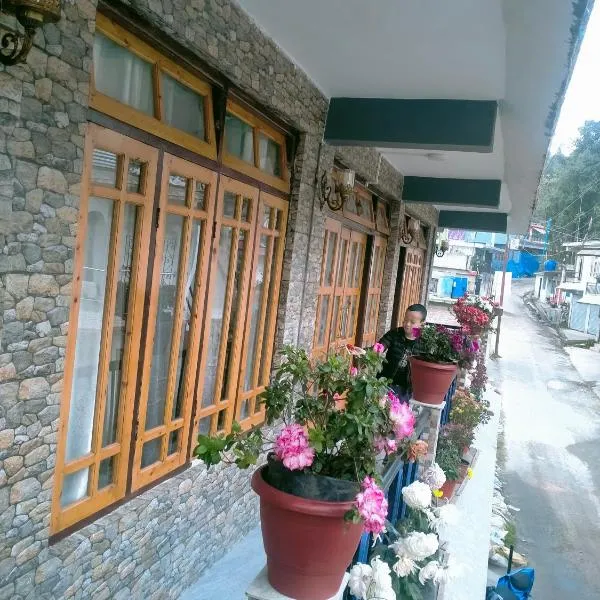 Ajit Homestay, Darjeeling，位于Mangpu的酒店