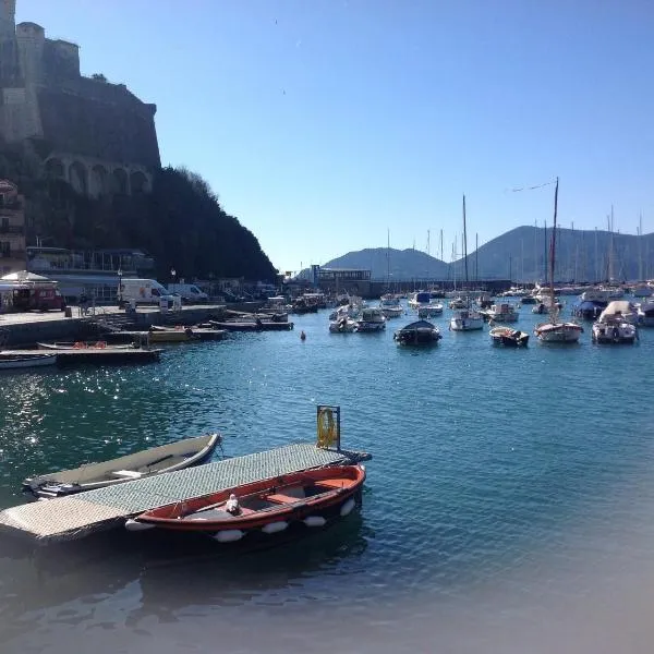 Affittacamere La Baia Di Lerici，位于莱里奇的酒店