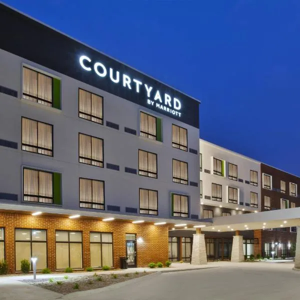 Courtyard by Marriott St. Joseph-Benton Harbor，位于圣约瑟夫的酒店