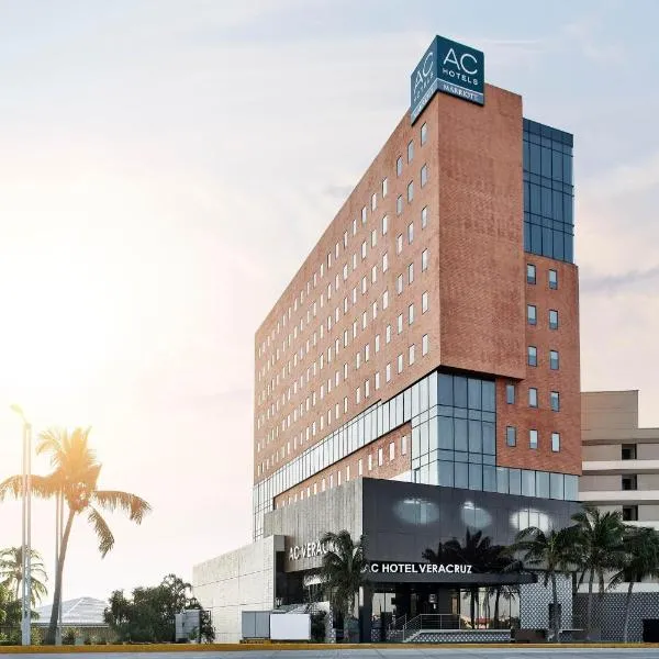 AC Hotel by Marriott Veracruz，位于El Jobo的酒店