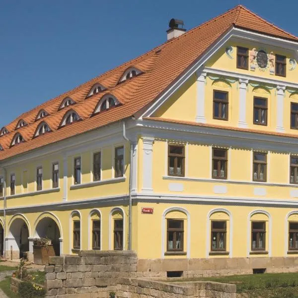 Penzion U Rychtářky，位于Kravaře的酒店