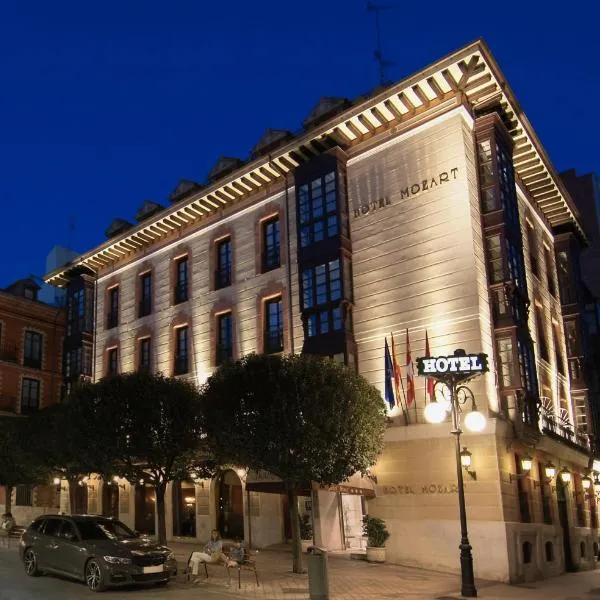 Hotel Mozart，位于阿罗约德莱恩科缅达的酒店