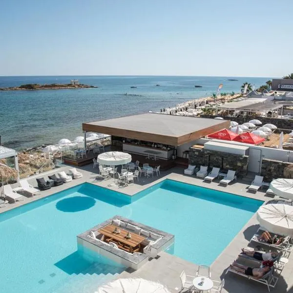 Enorme Ammos Beach Resort，位于玛利亚的酒店