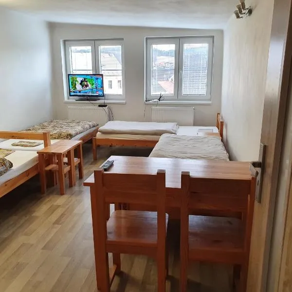 Apartmán Plasy，位于Kaznějov的酒店