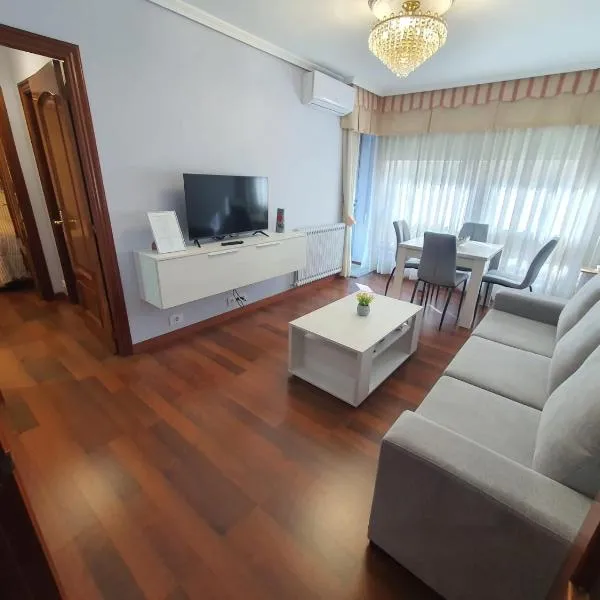 Apartamento Turístico Menéndez Pelayo -Vigo，位于维戈的酒店