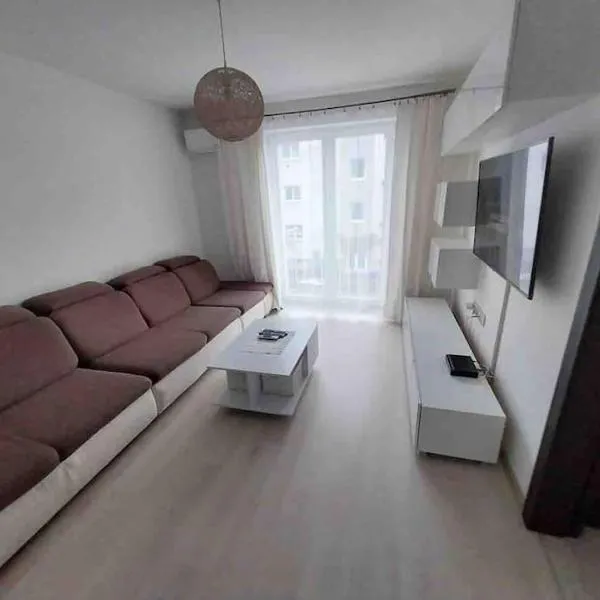 Lovely apartment - Žilina centrum，位于Nesluša的酒店