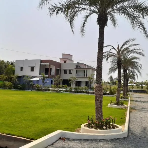 ART Resort & Farm House，位于Sadras的酒店