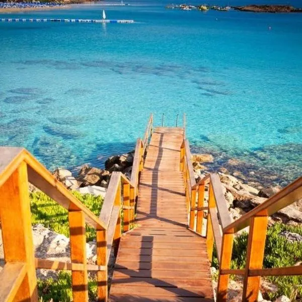 Silver Sands Beach Hotel，位于普罗塔拉斯的酒店