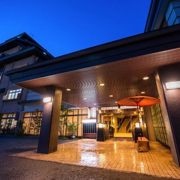修哈库太阿祖马索酒店，位于天童市的酒店