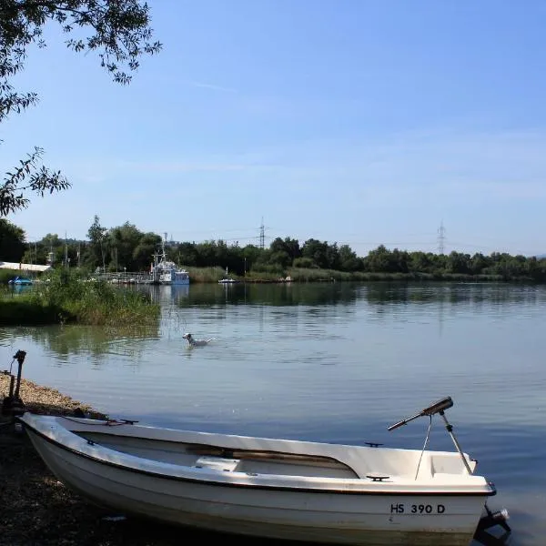 Ferienwohnung am Gilsbach，位于Borken的酒店