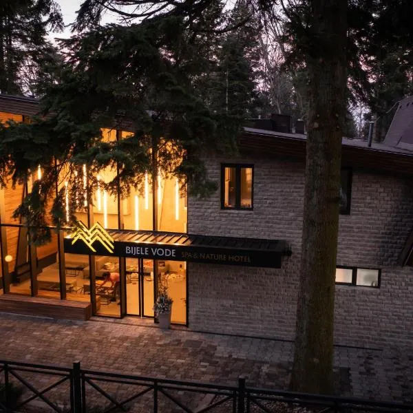 Bijele Vode spa&nature hotel，位于Mrakovica的酒店