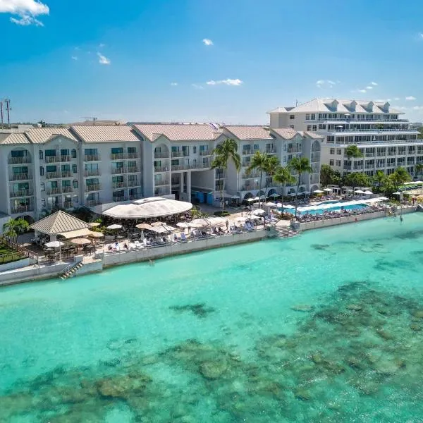 Grand Cayman Marriott Resort，位于Half Moon Bay的酒店