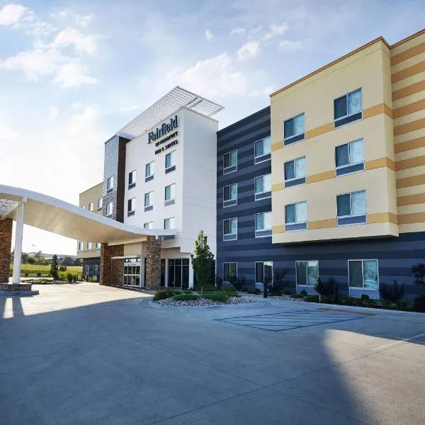 Fairfield Inn & Suites by Marriott Kansas City Belton，位于Harrisonville的酒店